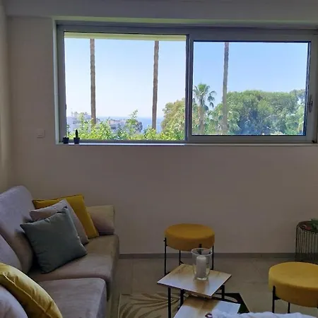 Daire Beautiful With Sea, Pool And Park View Vallauris
